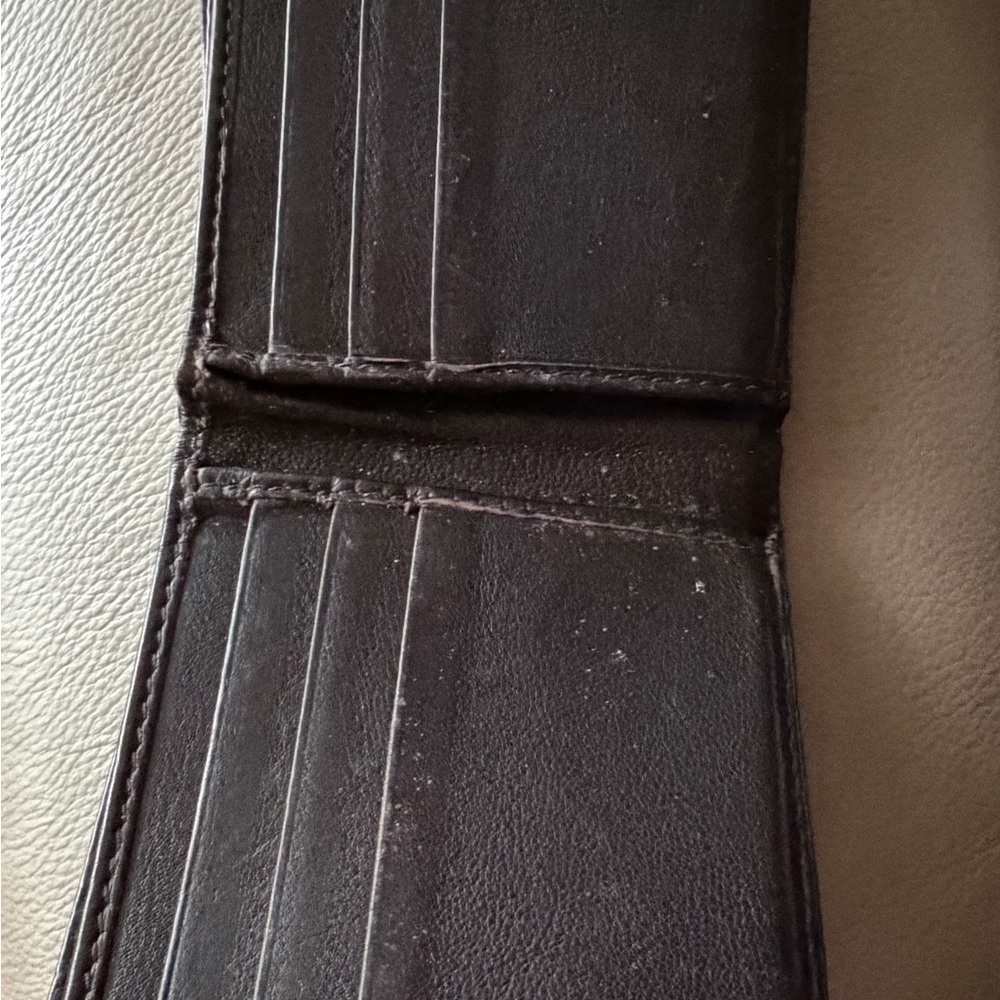 Gucci Chocolate Brown Embossed GG Leather Wallet Insert - Picture 4 of 10